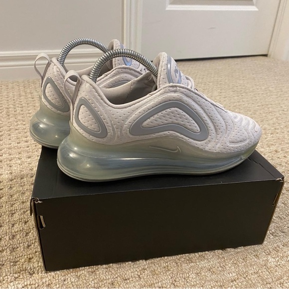 Nike Air Max 720 Grey Mesh - Picture 2 of 10